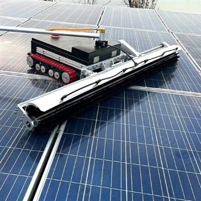 Rengöringsrobot för solpaneler